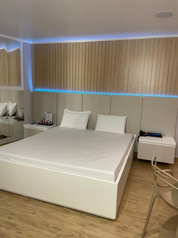 Motel Fascinio (Adults Only) กัสกาเวล ภายนอก รูปภาพ