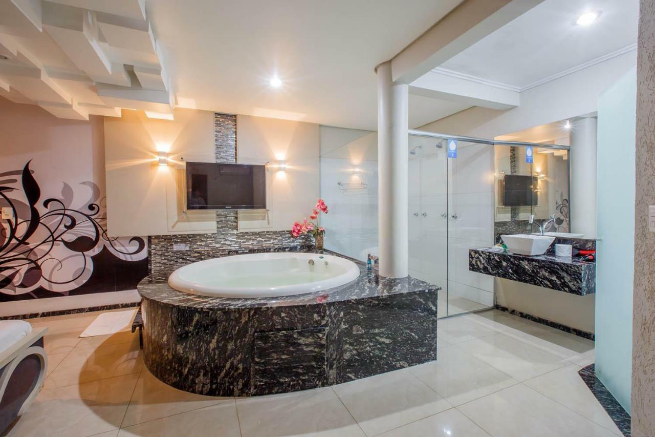 Motel Fascinio (Adults Only) กัสกาเวล ภายนอก รูปภาพ